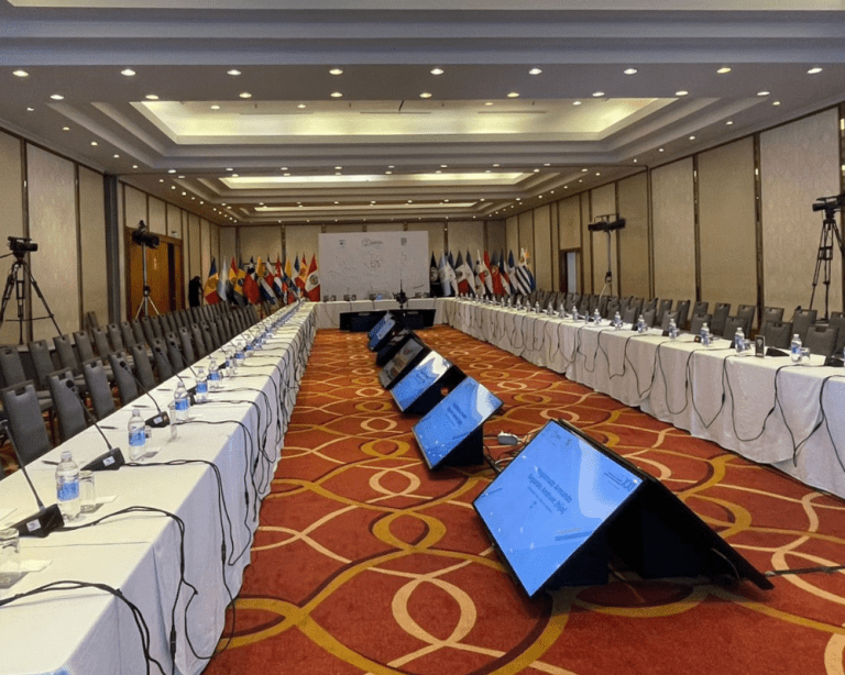 salas de reuniones o eventos